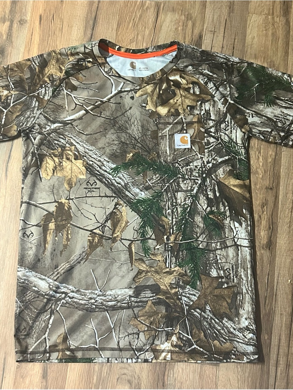 Carhartt Force Boys Size XL  Camo Short Sleeve Pocket Performance Realtree Shirt